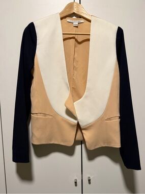 Diane Von Furstenberg Colorblock Open-Front Blazer in Beige, Cream & Black